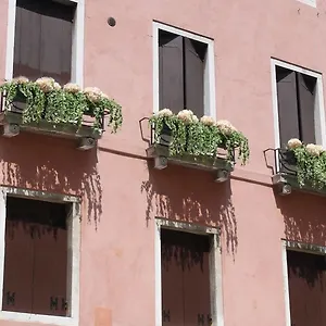 Casa Delle Ortensie Apartment Venedig