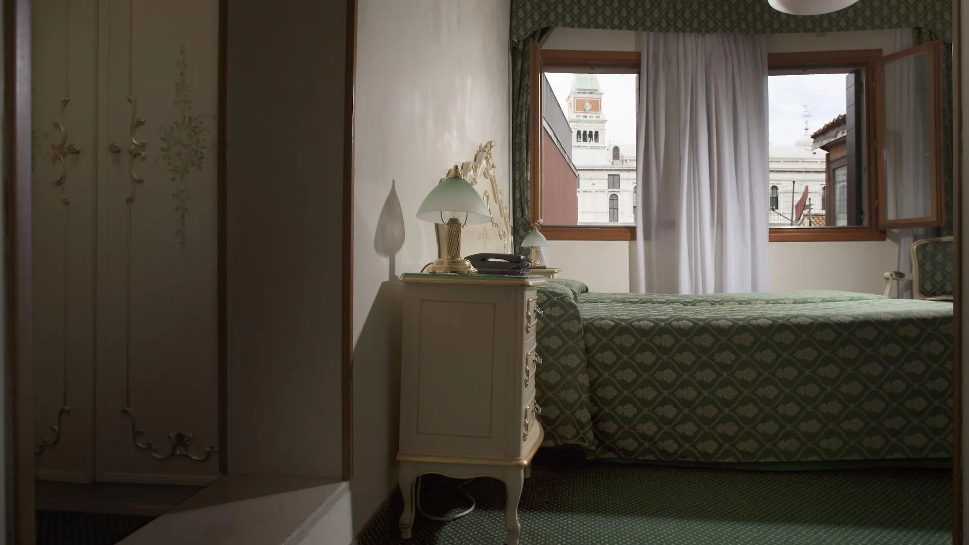 Hotel Commercio & Pellegrino Венеция