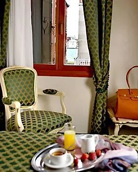 Hotel Commercio & Pellegrino Venice 3*,