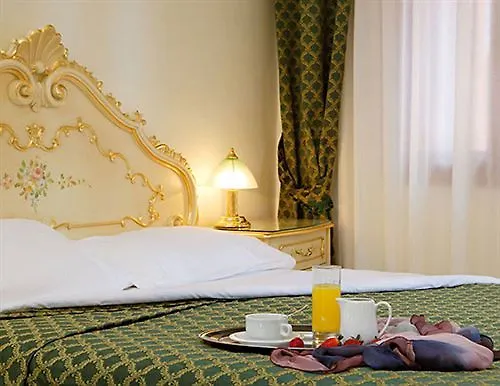 Hotel Commercio & Pellegrino Velence Olaszország